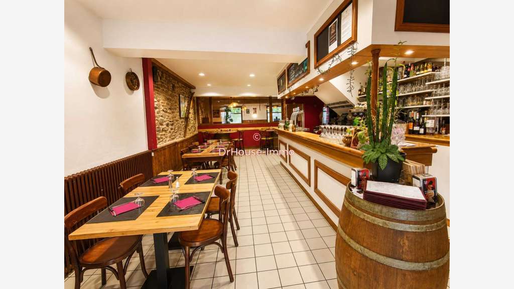 Vente FDC restauration avec licence 4  à Laruns