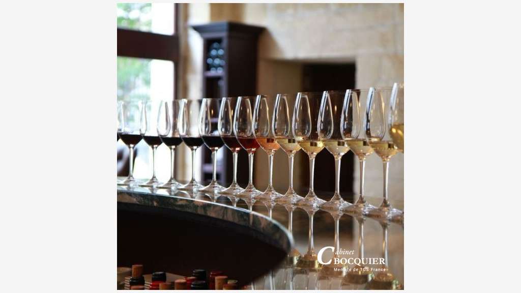 Vente cave à vins épicerie fine en Maine et Loire