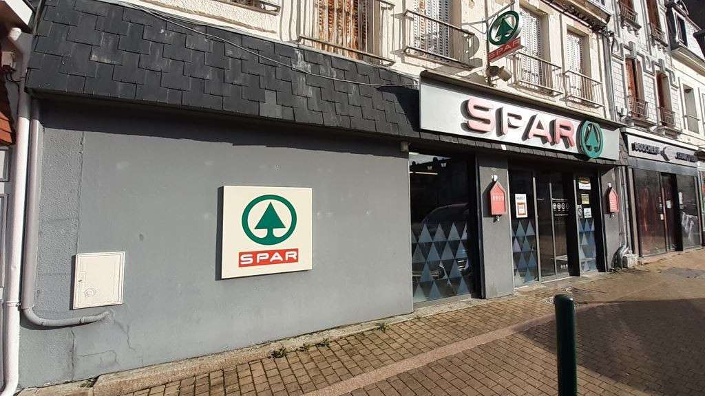 Reprise commerce alimentaire Spar dept Orne 61