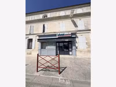 Vente commerce Vival + tabac au cœur de Tesson