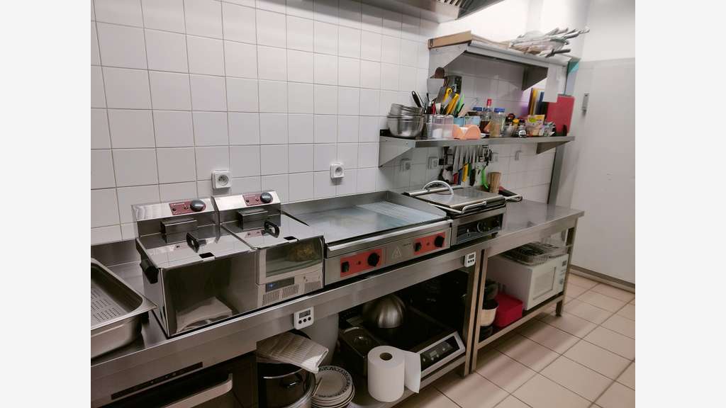 A vendre EPICERIE-TABAC-SNACK dans le Gers