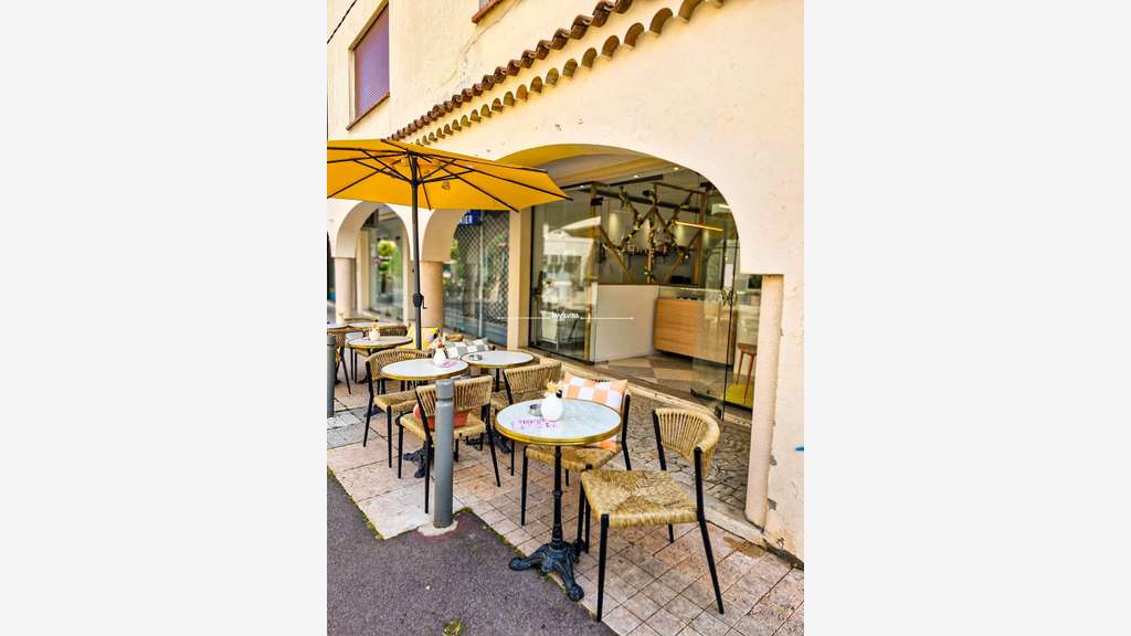Vente pâtisserie à céder local de charme Vallauris