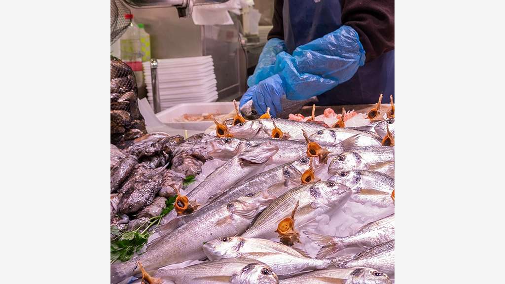 Vente poissonnerie sans concurrence gros CA - 78