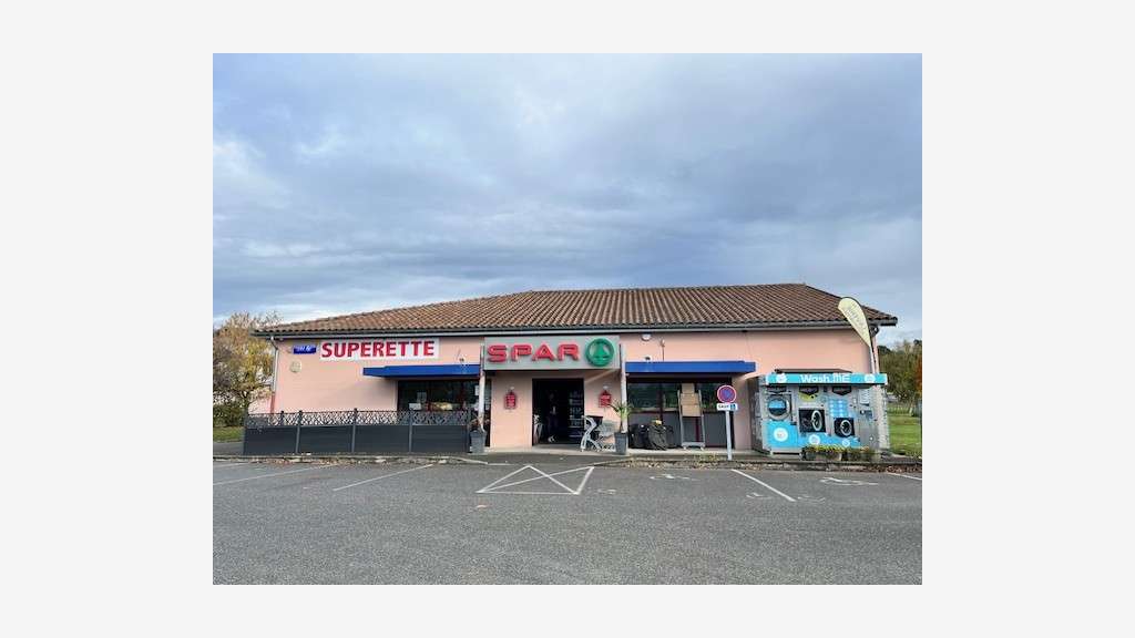 Reprise Supérette SPAR à Villeneuve de Rivière(31)