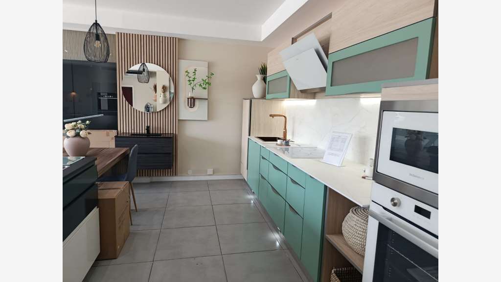 Vente FDC cuisiniste dressing à Baie-Mahault