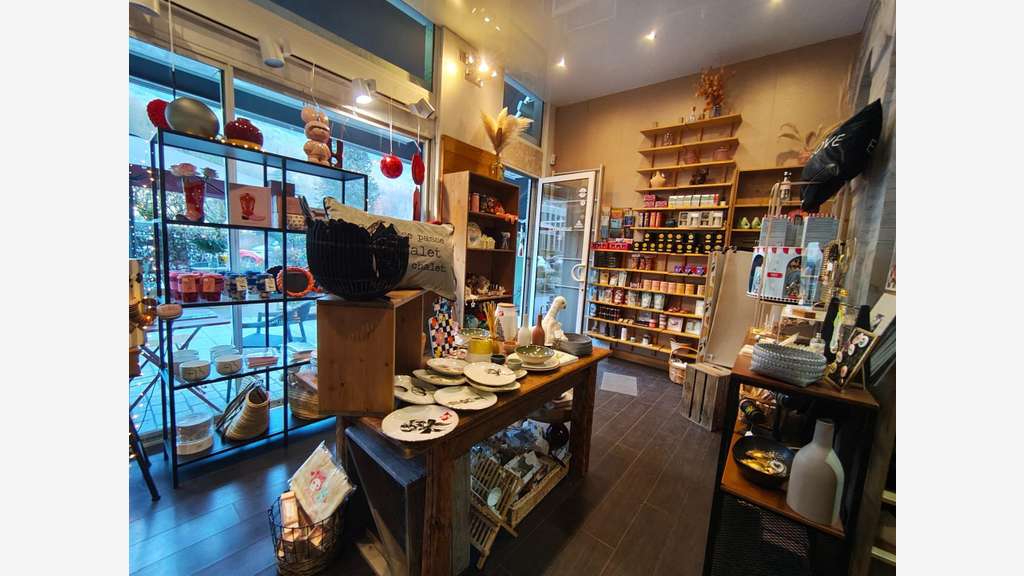 AV FDC + stock boutique décoration sur Grenoble 