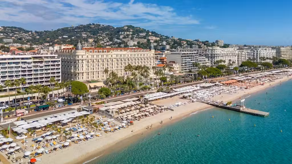 À vendre fonds de commerce de 58m² à Cannes