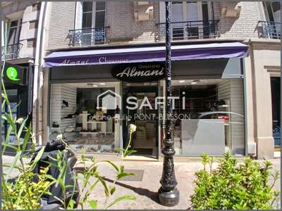 Vente FDC à Courbevoie quartier de Bécon Village