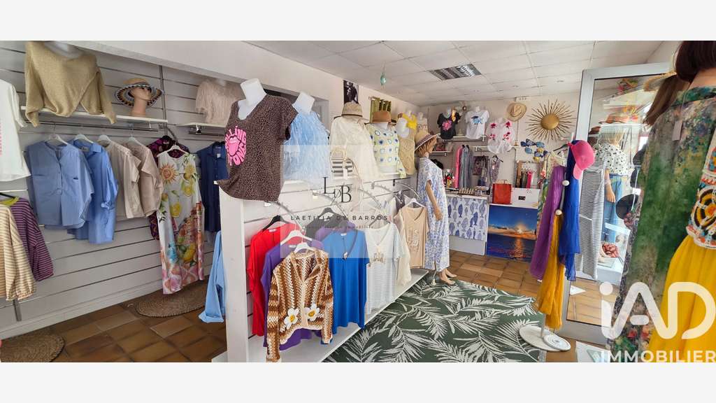 Vente FDC prêt-à-porter sur Port Camargue