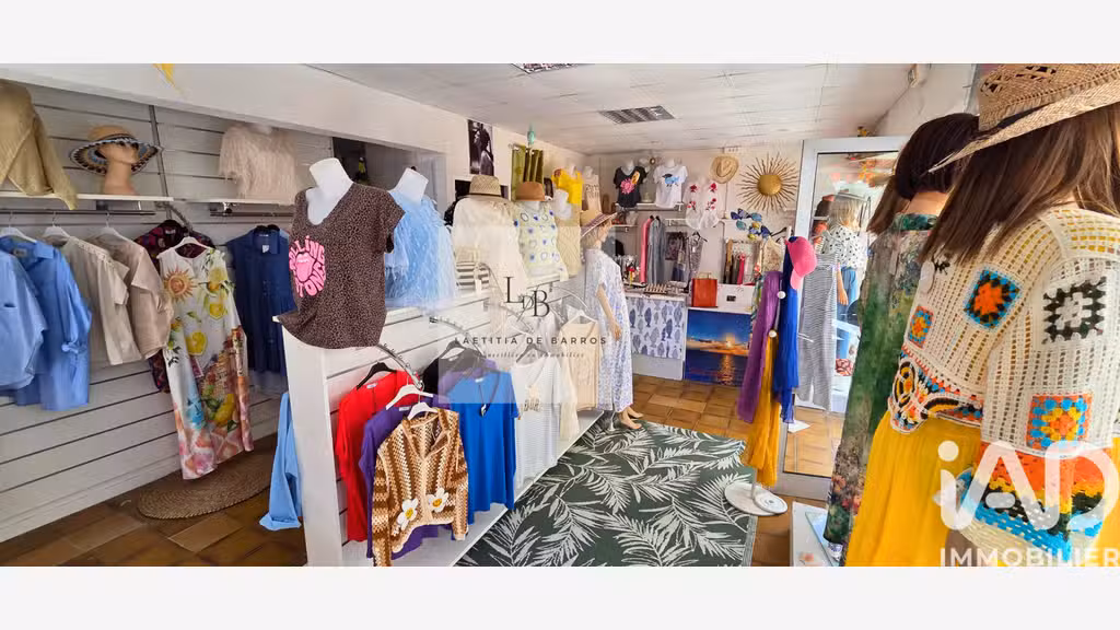 Vente FDC prêt-à-porter sur Port Camargue