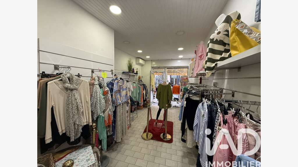 Vente FDC prêt-à-porter St-Maximin-la-Sainte-Baume