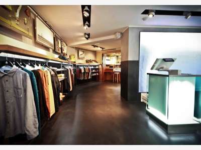 FDC textile prêt à porter à vendre à Angers centre