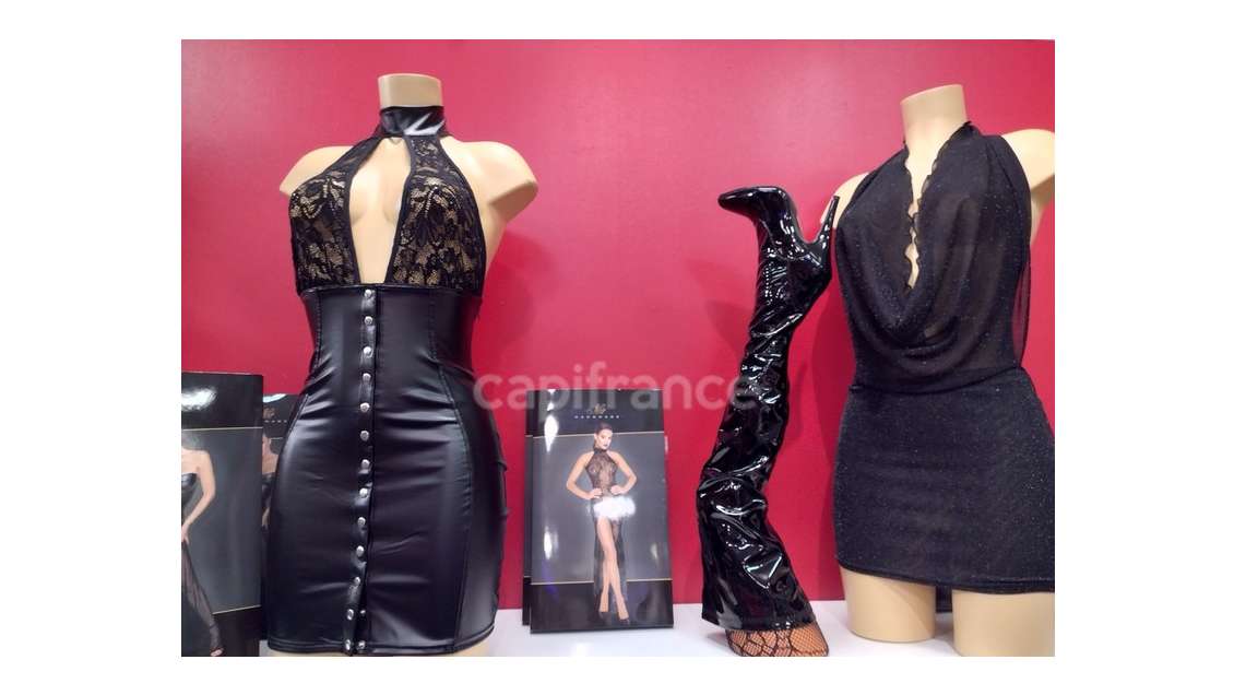 AV 2 magasins/boutiques sex-shop lingerie Avignon