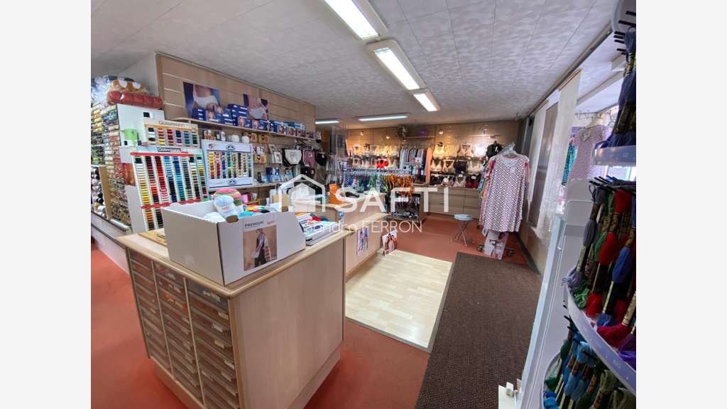Mercerie lingerie fort potentiel St Jean d'Angély
