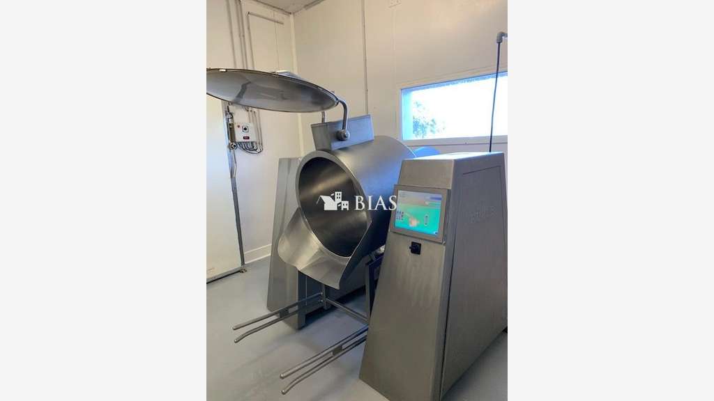 Vente murs professionnels 1350m² en Côtes d'Armor
