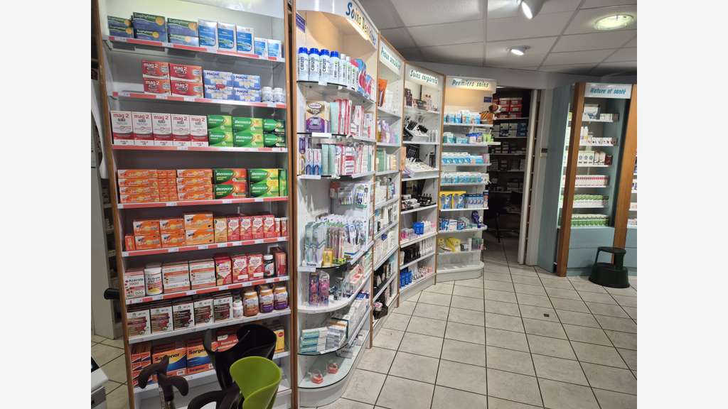 Pharmacie de quartier aux portes de Valence (26)