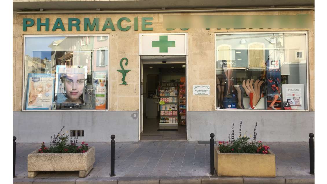 A vendre pharmacie en centre‑ville du Vaucluse