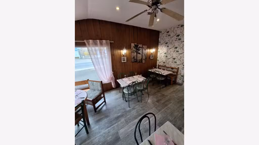 Vente pizzéria au feu de bois terrasse à Domfront