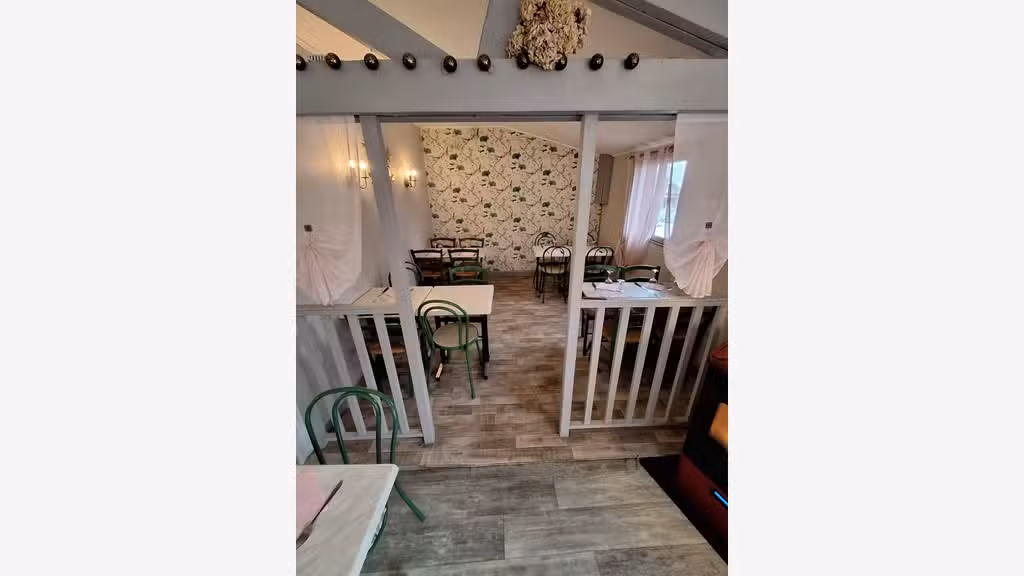 Vente pizzéria au feu de bois terrasse à Domfront