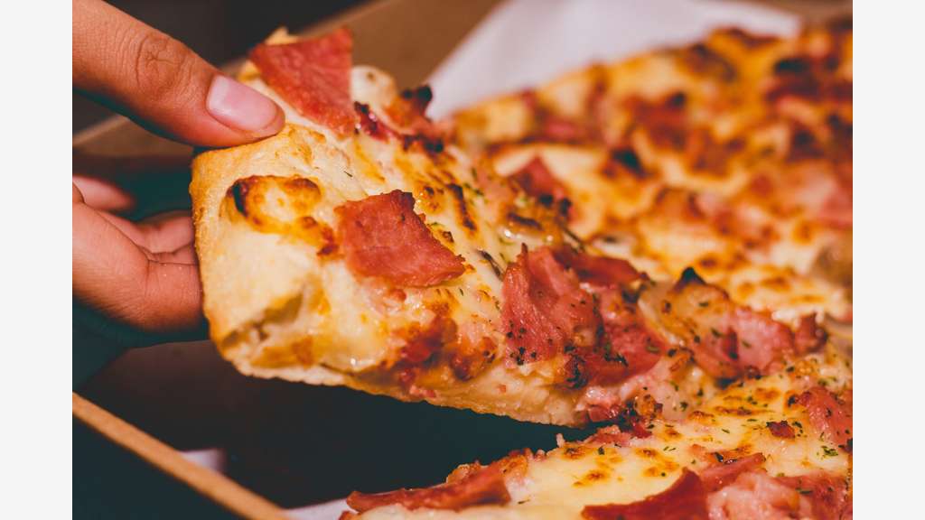 Vente pizzeria avec terrasse à Vourles centre
