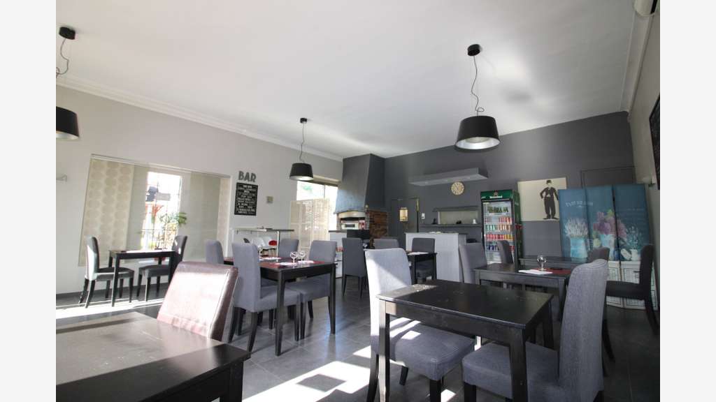 Vente pizzeria terrasse sur place et VAE à Alès