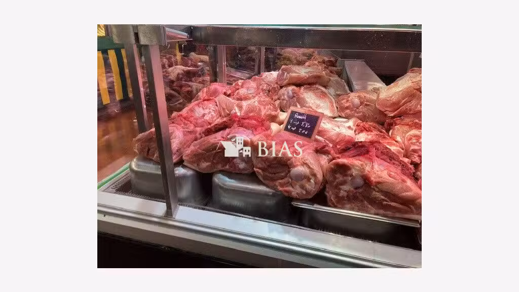 Vente charcuterie sous marché couvert 93