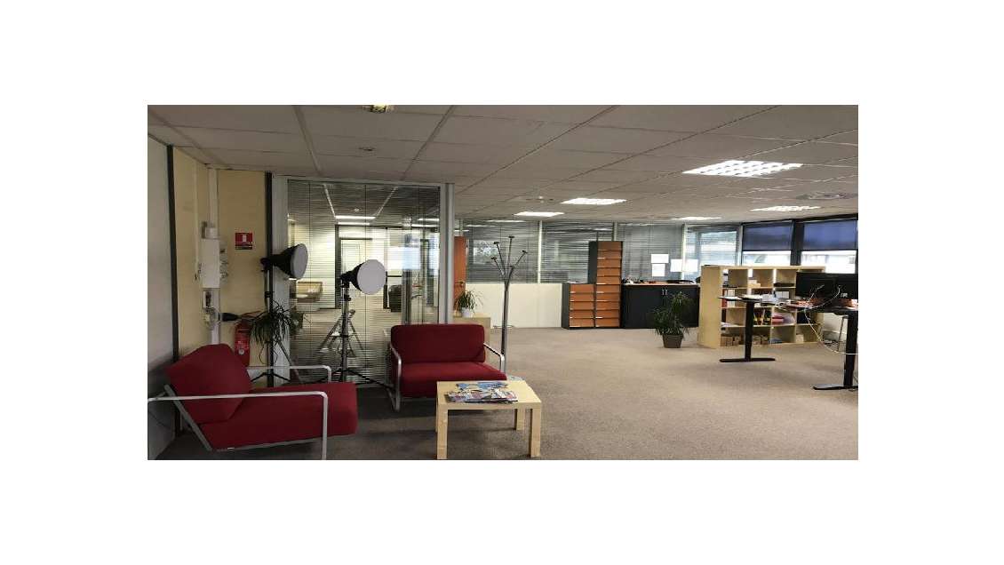 Plateau tertiaire 169m² à vendre à Montpellier Est