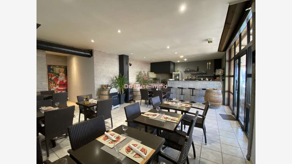 Vente pizzeria/restaurant + parking Aigues Mortes