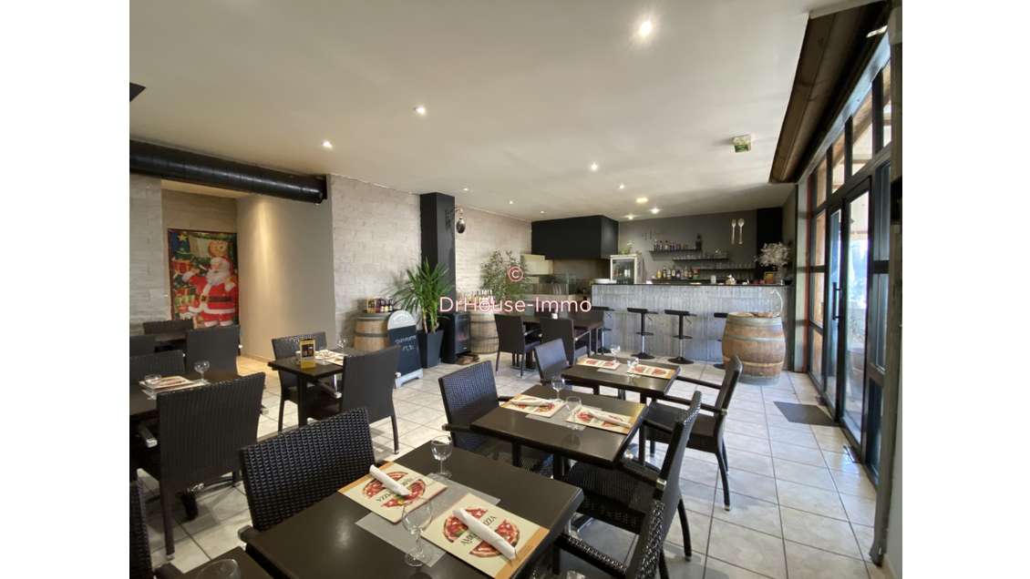 Vente pizzeria/restaurant + parking Aigues Mortes