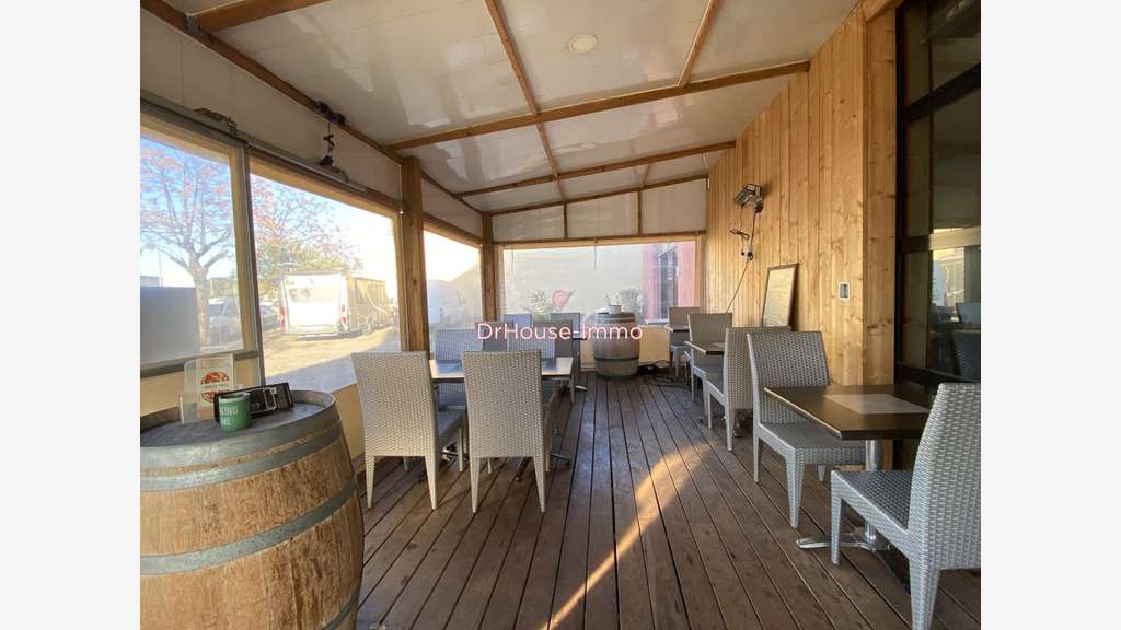 Vente pizzeria/restaurant + parking Aigues Mortes