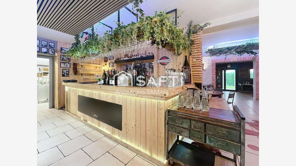 AV restaurant clé en main prêt à exploiter Albias