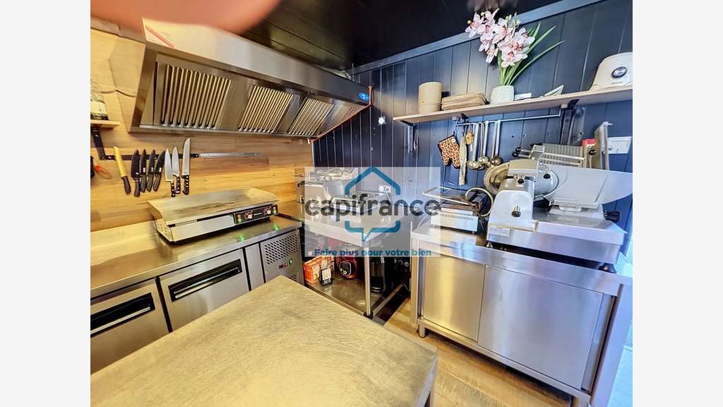 A vendre FDC petite restauration bar à vin Savoie