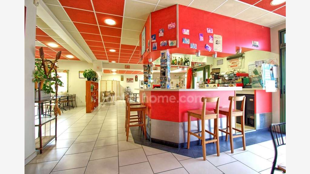 À vendre fonds de restaurant & bar à Auxonne