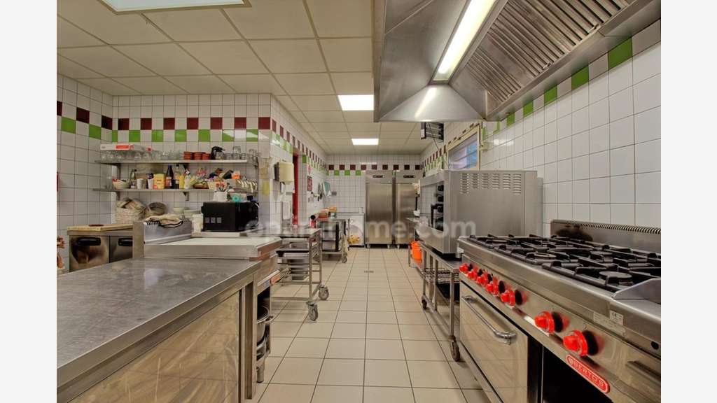 À vendre fonds de restaurant & bar à Auxonne