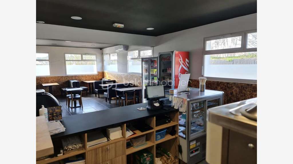 A céder FDC restauration vae livraison à Bernis