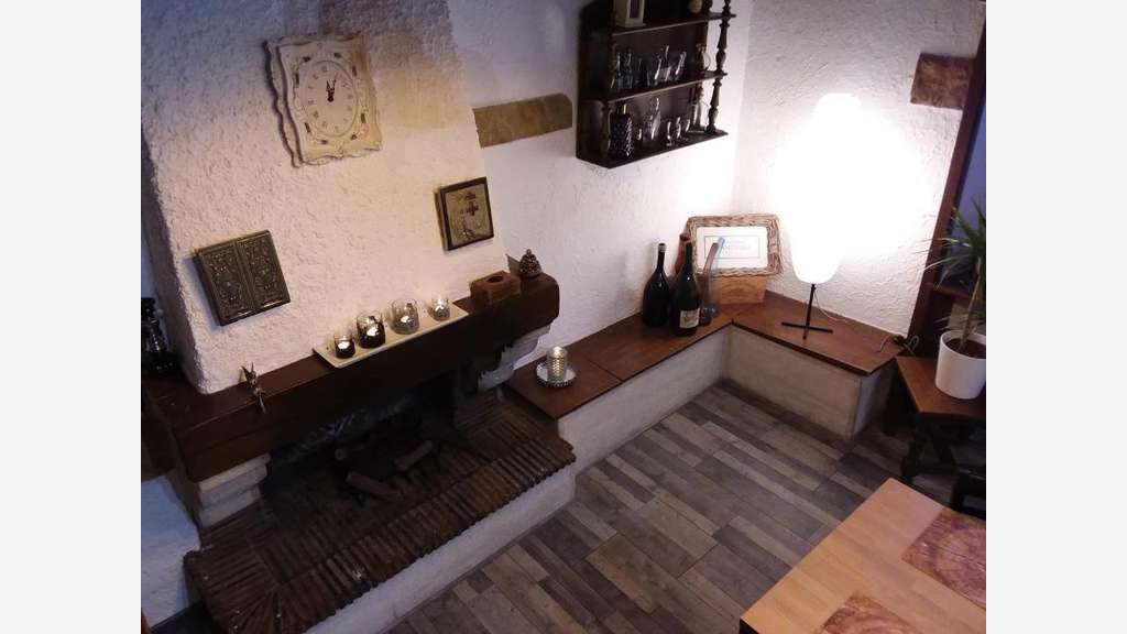 Cession restaurant bar + appart 92m² à Besançon