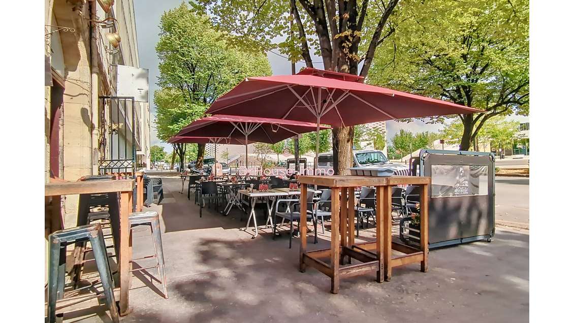 Cède parts sociales restaurant terrasse à Bordeaux