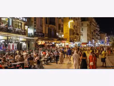 Vente brasserie Lic IV de 120 places Cannes centre