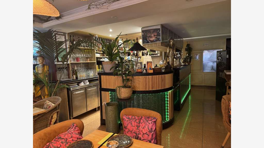 A vendre restaurant de 345m² à Cannes centre-ville