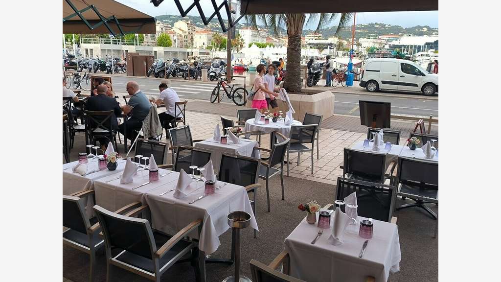 Vente magnifique restaurant clef en main à Cannes
