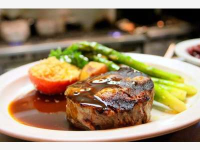 Vente restaurant + chambres d’hôtes bord de lac 73