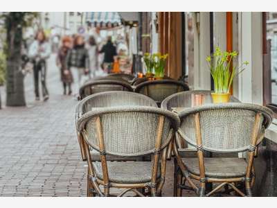 AV restaurant bistrot hyper centre-ville Charente