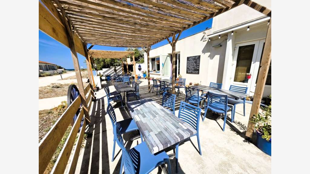 A vendre bar restau 2 logements Île d'oléron (17)