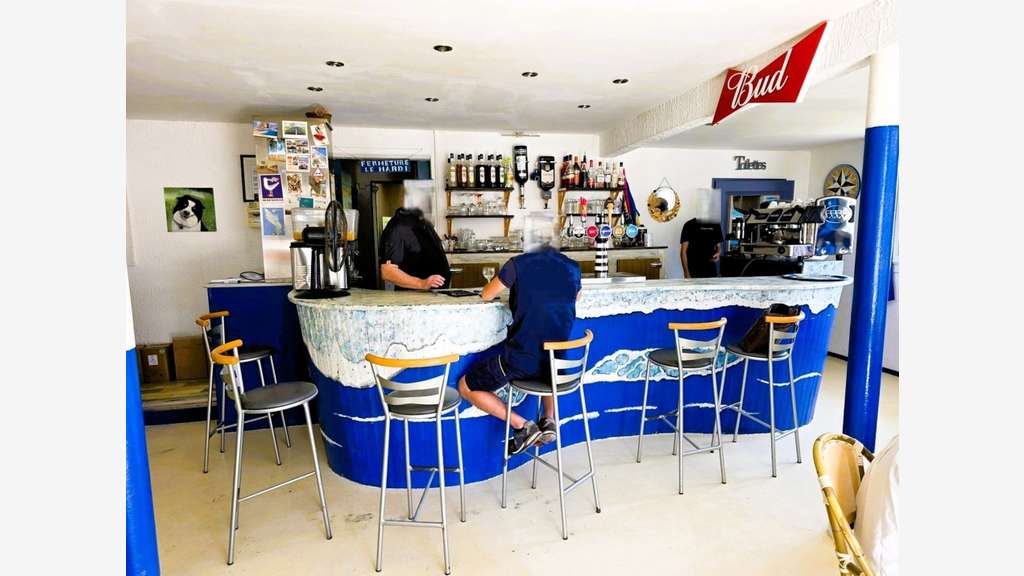 A vendre bar restau 2 logements Île d'oléron (17)