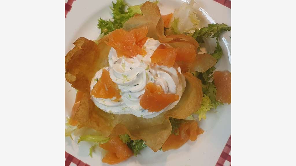Murs et fonds restaurant traditionnel sur Clamecy