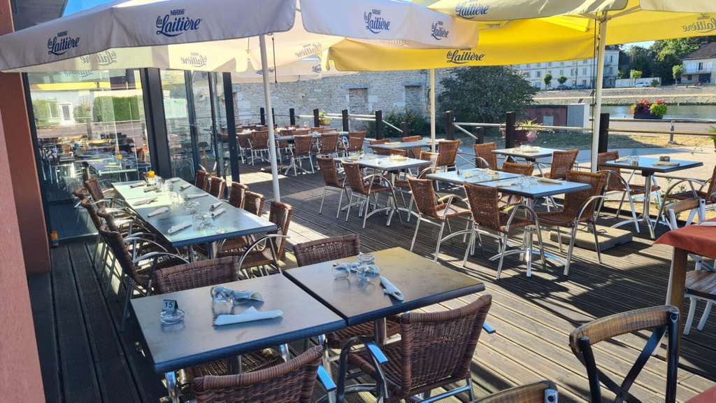 Cède bar licence IV restaurant pizzéria Est Dijon