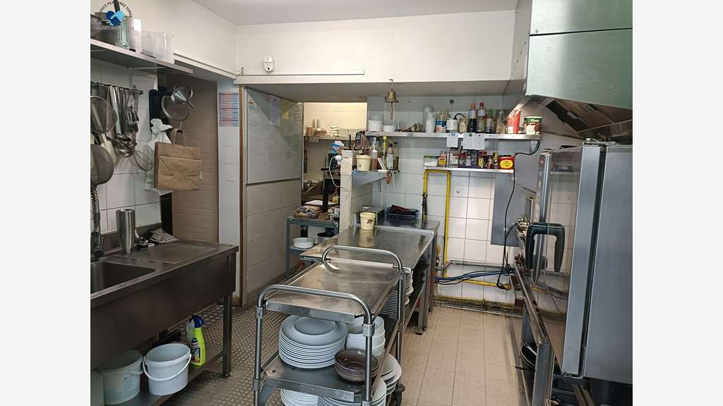 Vente restaurant avec terrasse proche d'Eaunes