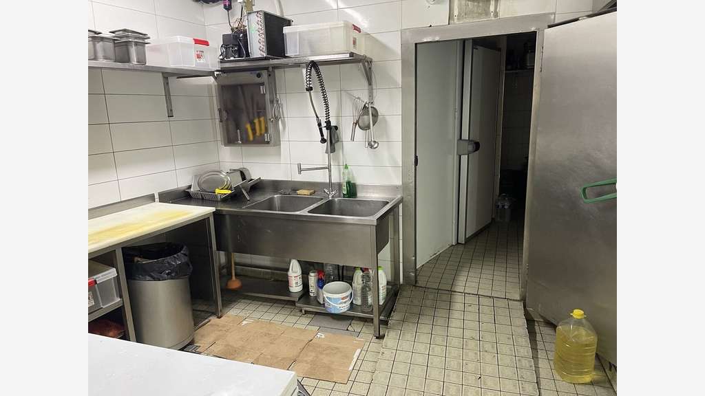 Vend restaurant street food empl premium Paris 4
