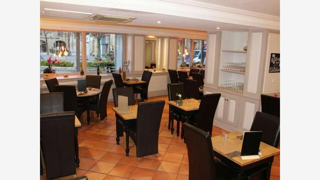 Hôtel-restaurant ** à reprendre Pont du Gard (30)