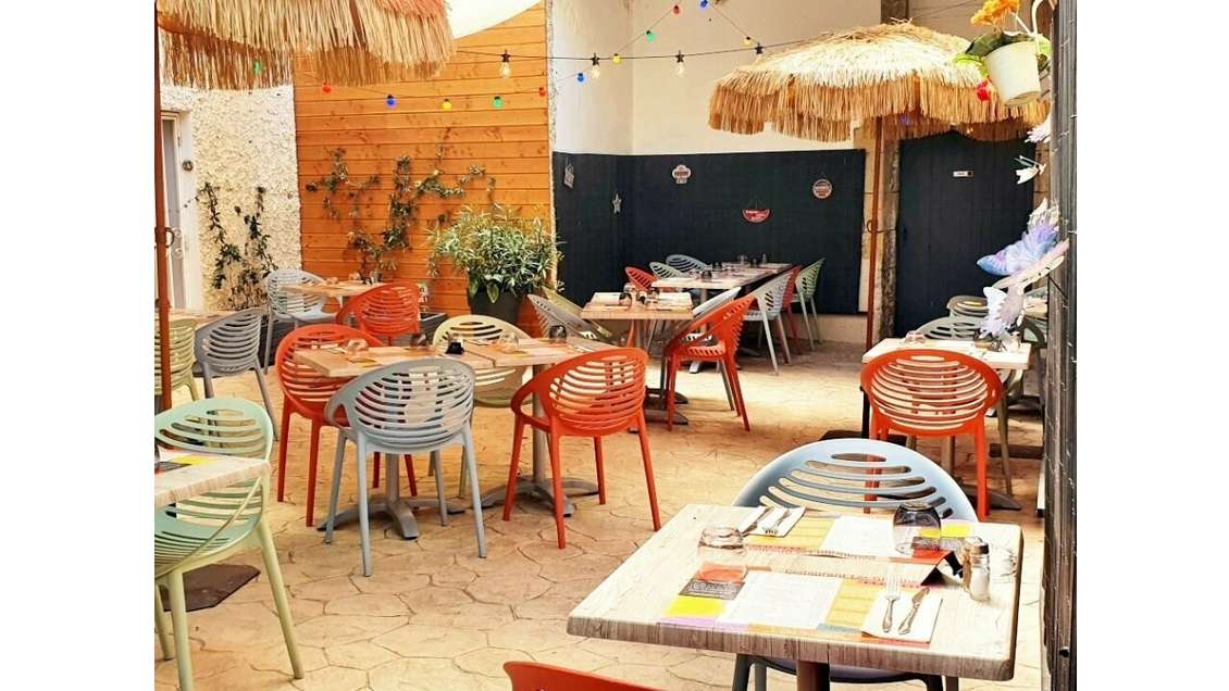 Hôtel-restaurant ** à reprendre Pont du Gard (30)